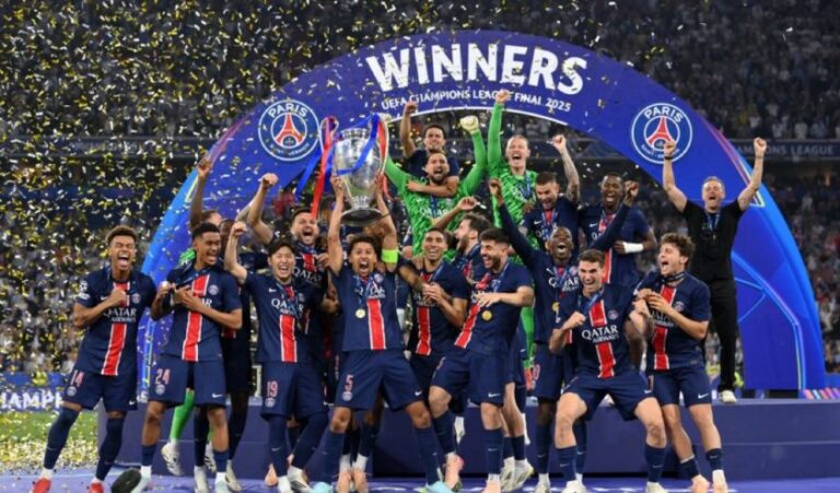 Hasil Liga Champions-Paris Saint Germain Juara Dengan Kemenangan Bersejarah