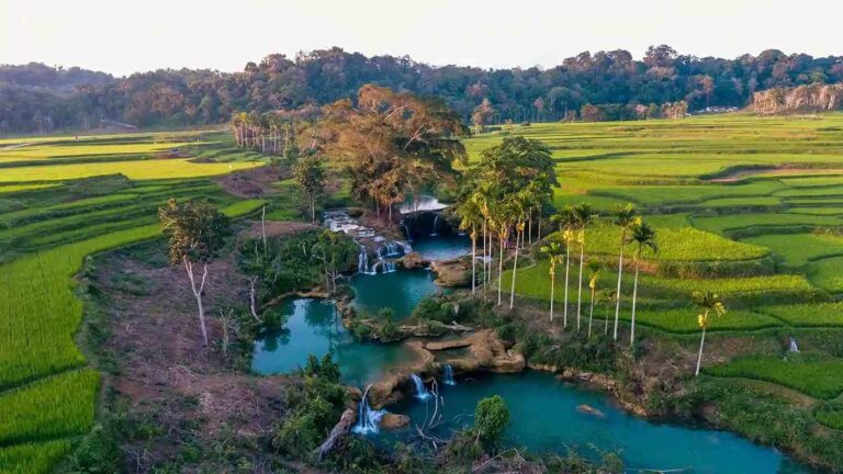 Explore Enchanting Sumba: Top Travel Packages and Essential Gear for the Ultimate Island Adventure